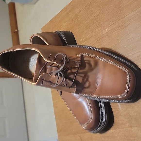 Bostonian Strada Lace Up Oxford Dress Shoes. Size 10.5 - Picture 7 of 7